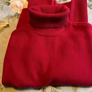 GAP Women’s Cotton Red Turtleneck Sweater Size Medium